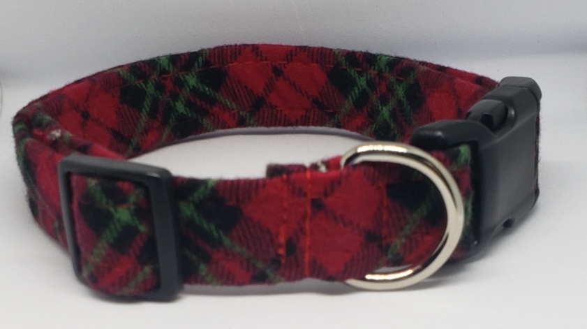 Red_Green_Plaid Flannel Collar